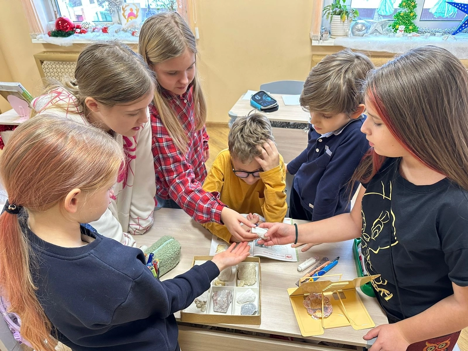Летний городской лагерь в ЧОУ Школа и детский сад Доверие